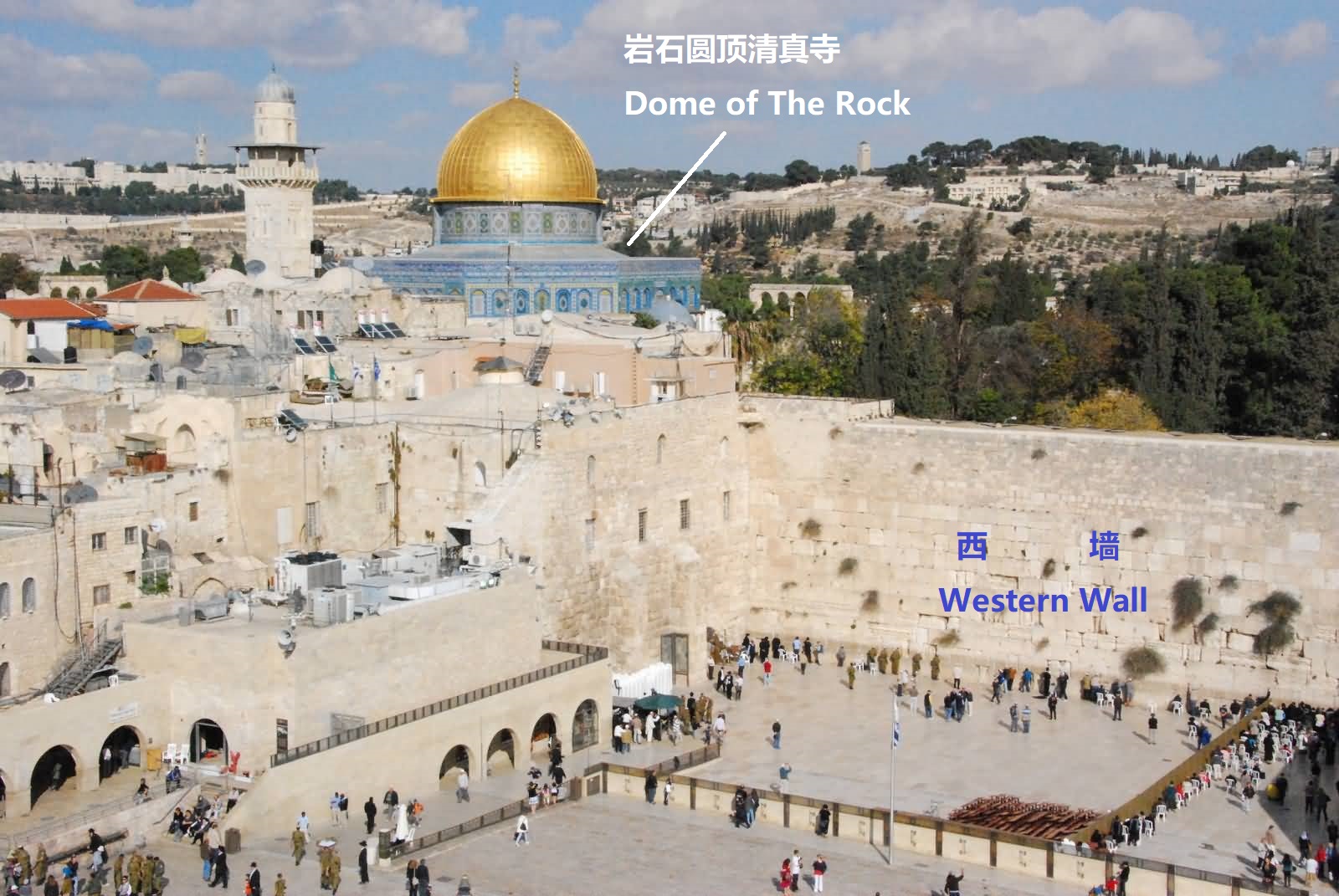 金顶下面的岩石,很可能就是所罗门圣殿中至圣所的位置